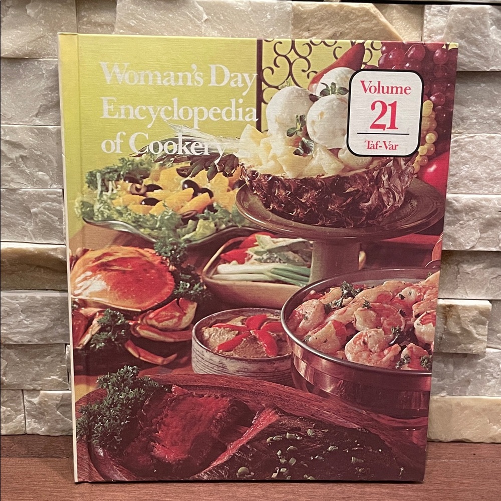 Woman's Day Encyclopedia of Cookery Volume 21